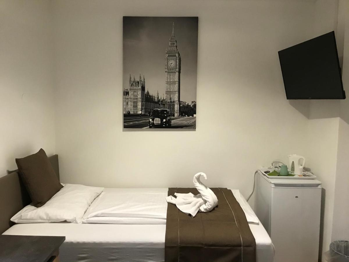 Hotel-Restaurant Zum Donaueck Μαουτχάουζεν Εξωτερικό φωτογραφία