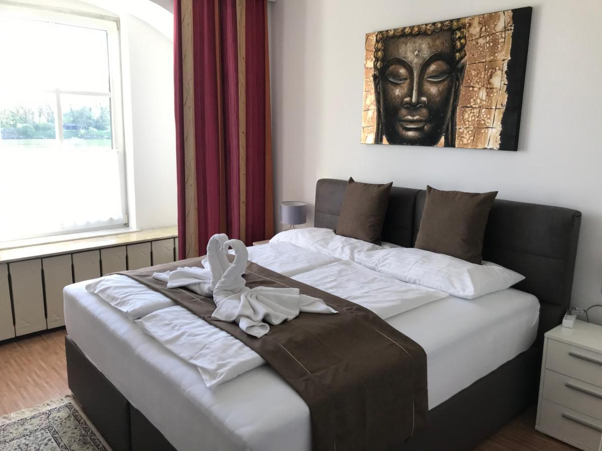 Hotel-Restaurant Zum Donaueck Μαουτχάουζεν Εξωτερικό φωτογραφία