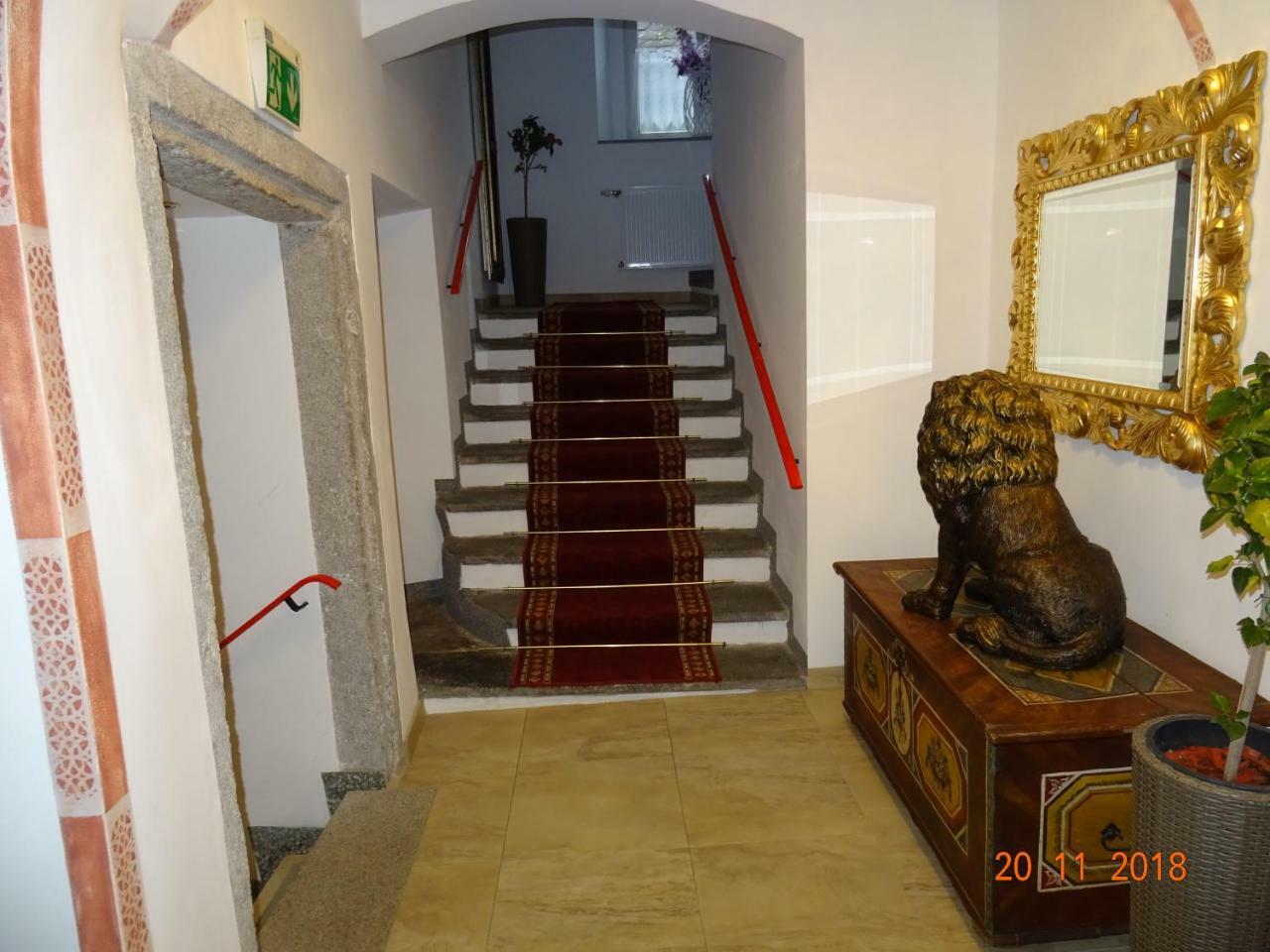 Hotel-Restaurant Zum Donaueck Μαουτχάουζεν Εξωτερικό φωτογραφία