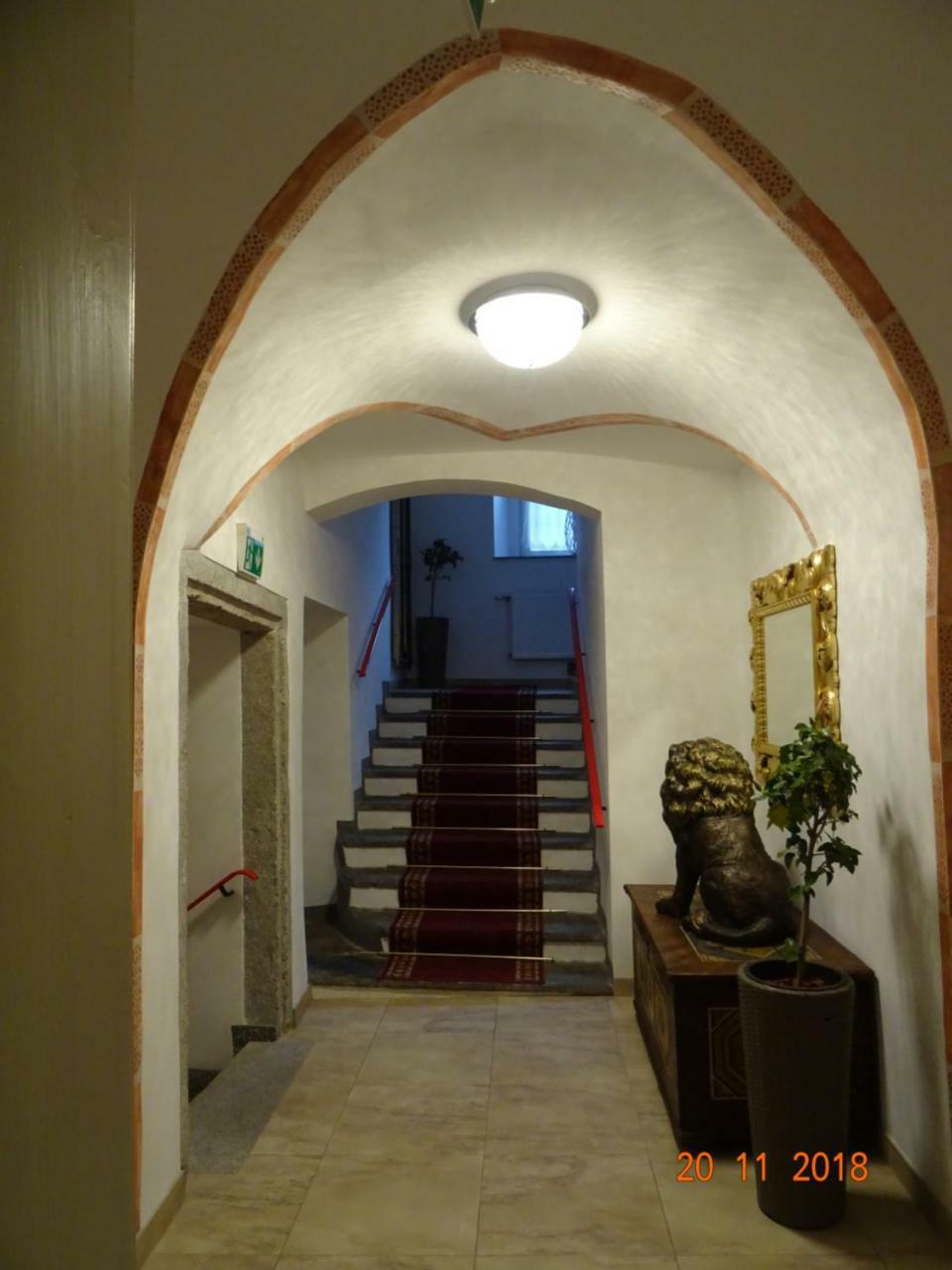Hotel-Restaurant Zum Donaueck Μαουτχάουζεν Εξωτερικό φωτογραφία