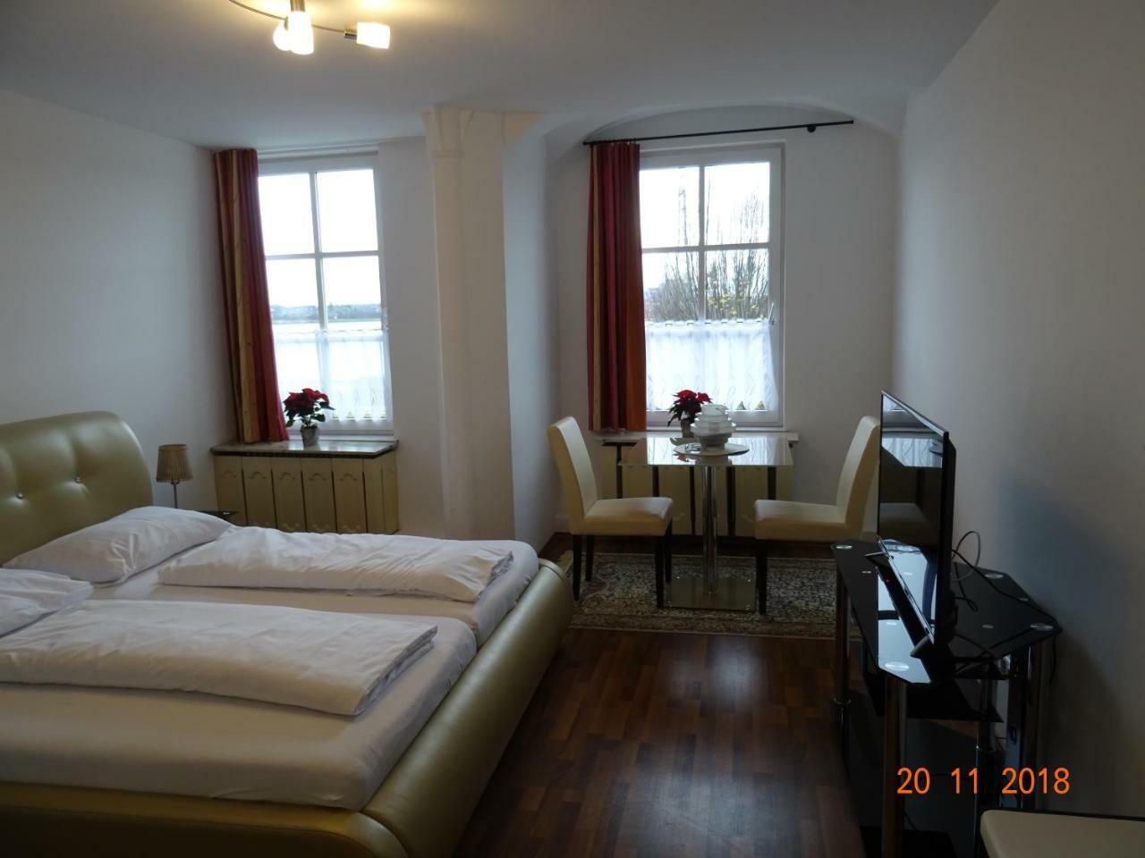 Hotel-Restaurant Zum Donaueck Μαουτχάουζεν Εξωτερικό φωτογραφία