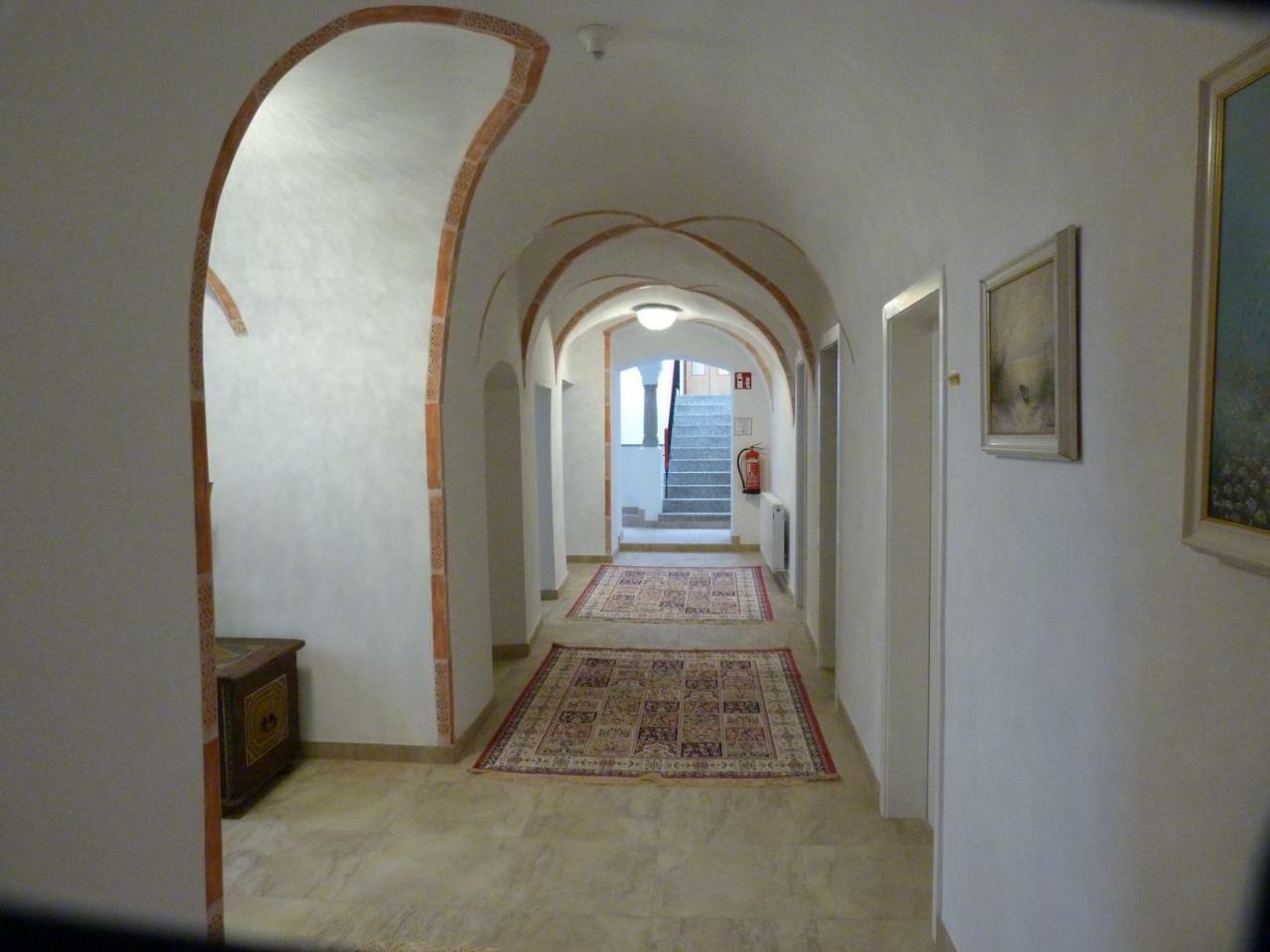 Hotel-Restaurant Zum Donaueck Μαουτχάουζεν Εξωτερικό φωτογραφία
