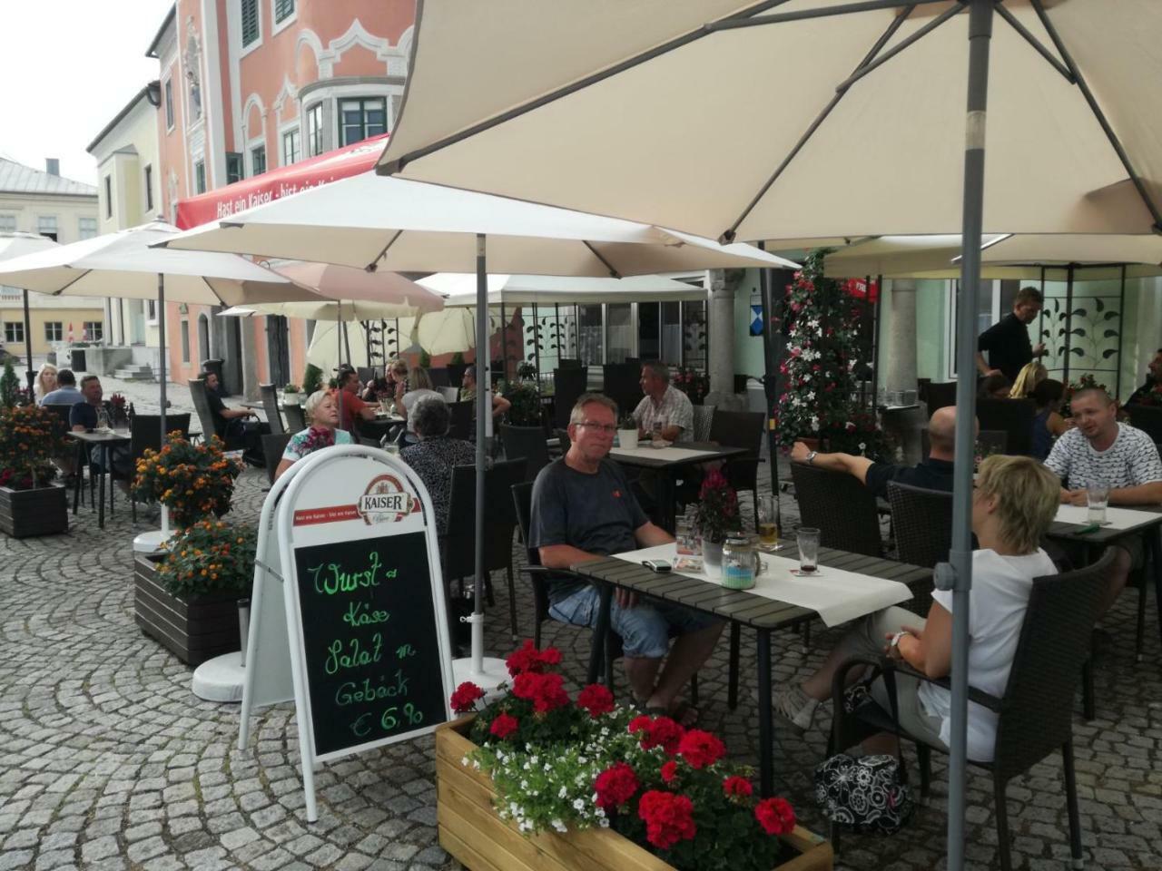 Hotel-Restaurant Zum Donaueck Μαουτχάουζεν Εξωτερικό φωτογραφία