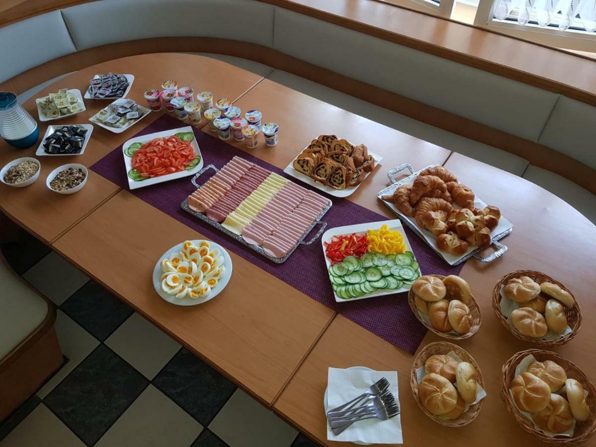 Hotel-Restaurant Zum Donaueck Μαουτχάουζεν Εξωτερικό φωτογραφία